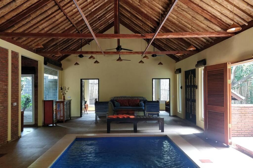 Villa King: Unique Villa With Indoor Swimming Pool Амед Экстерьер фото